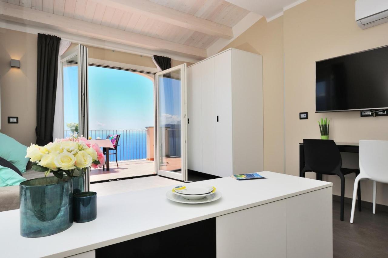 Amalfi Blu Retreat公寓 外观 照片